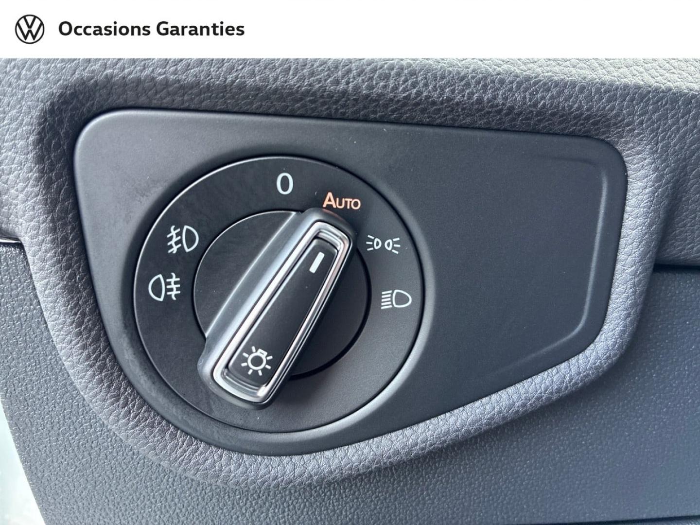 Voitures occasions VOLKSWAGEN TOURAN Life Plus Rezé