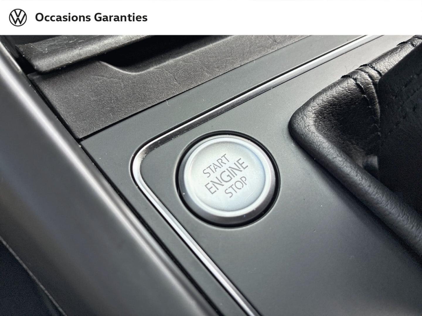 Voitures occasions VOLKSWAGEN TOURAN Life Plus Rezé
