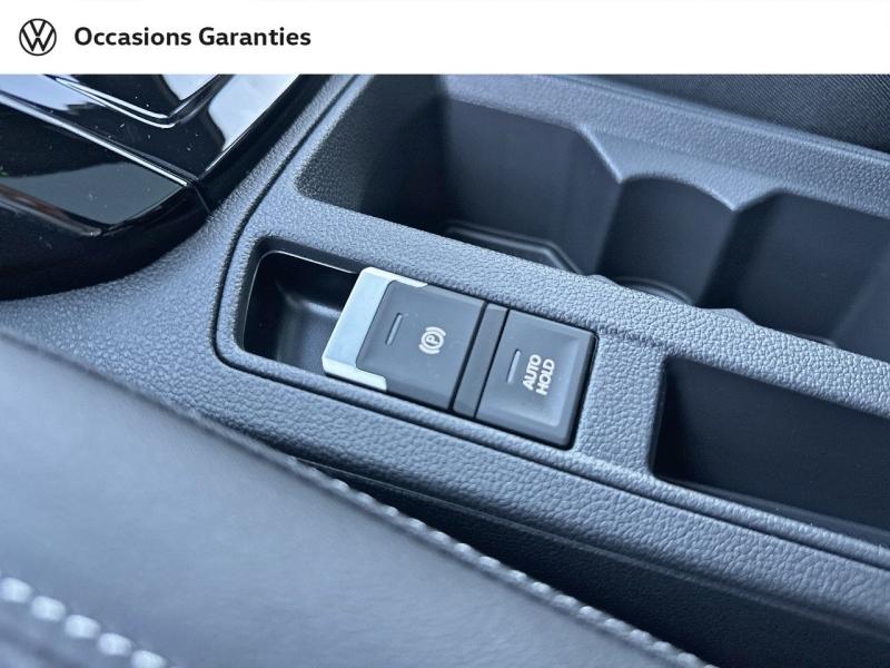 Voitures occasions VOLKSWAGEN T-ROC R-Line Rezé