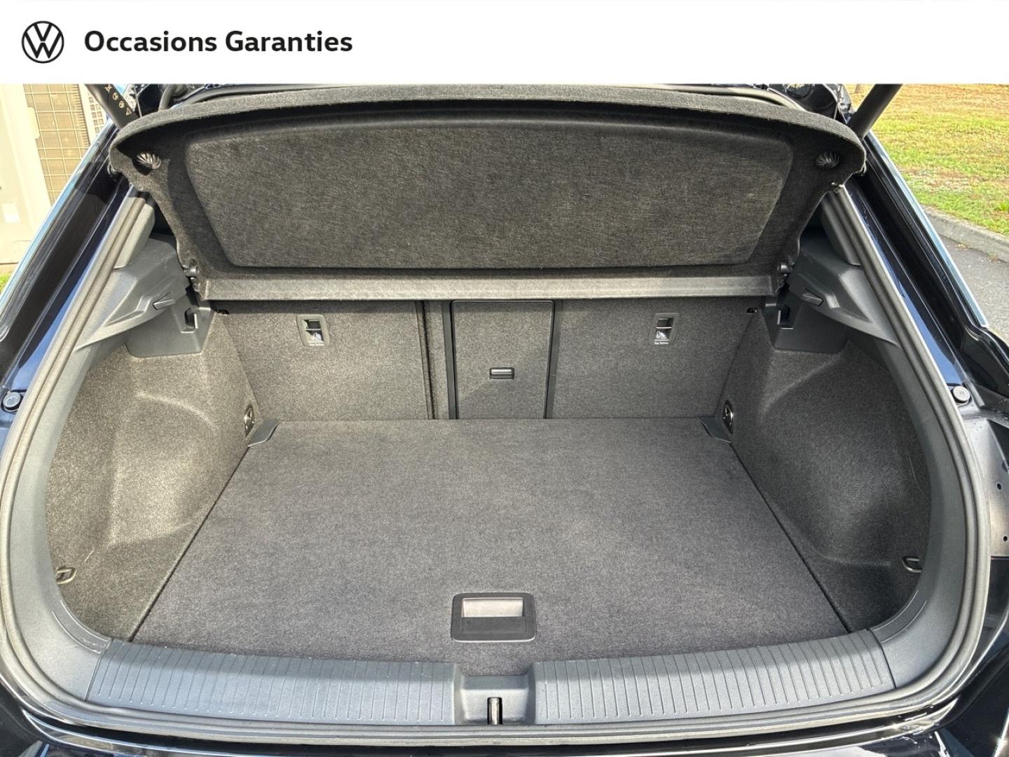 Voitures occasions VOLKSWAGEN T-ROC R-Line Edition Rezé