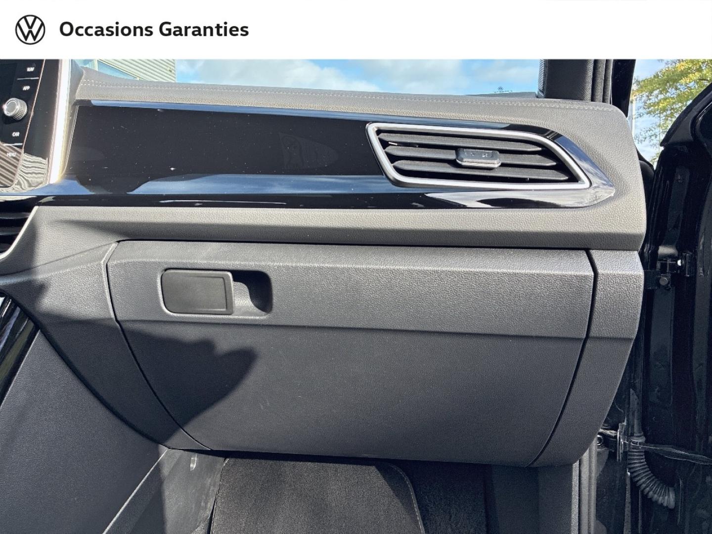 Voitures occasions VOLKSWAGEN T-ROC R-Line Edition Rezé