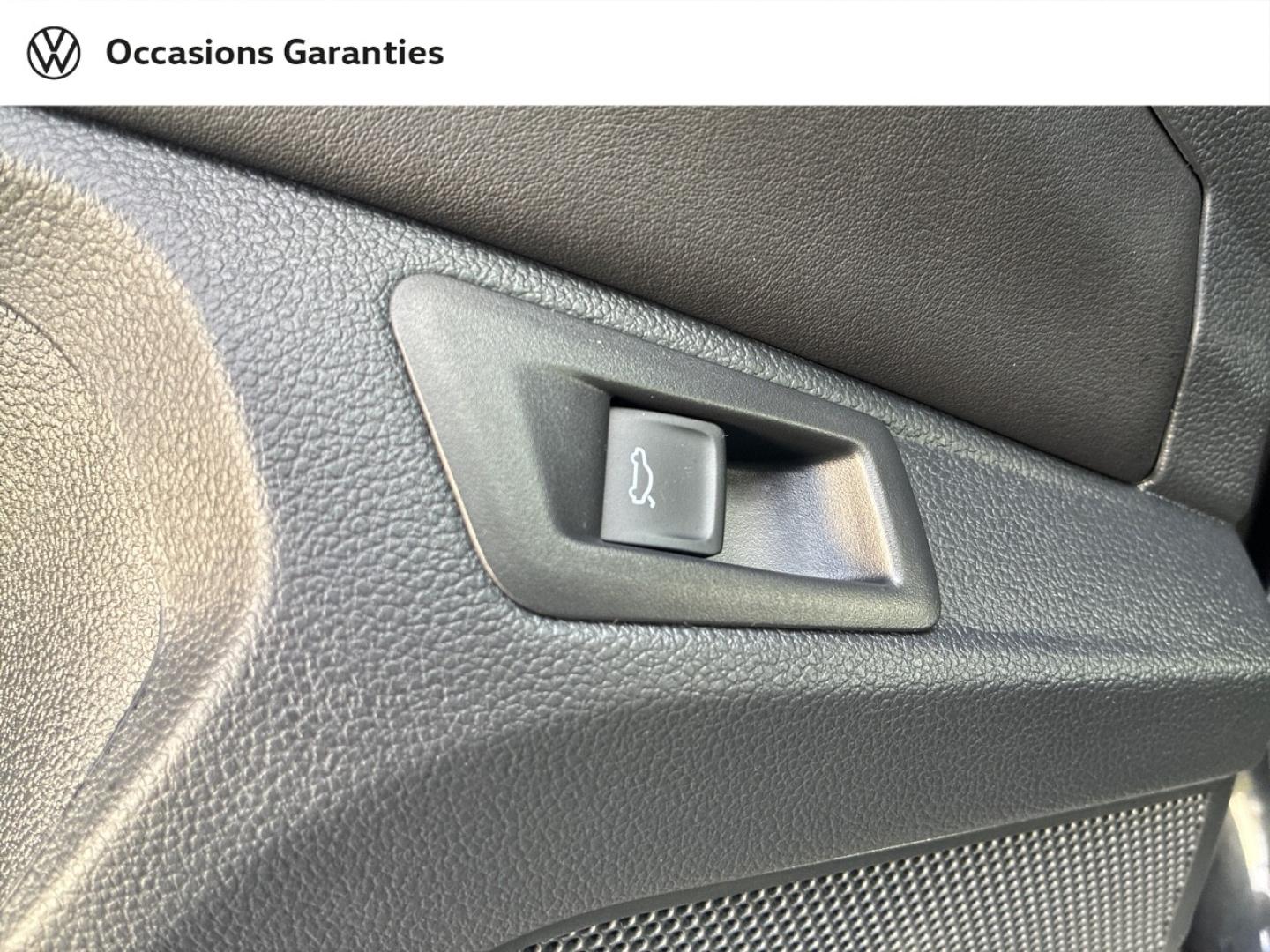 Voitures occasions VOLKSWAGEN T-ROC R-Line Edition Rezé