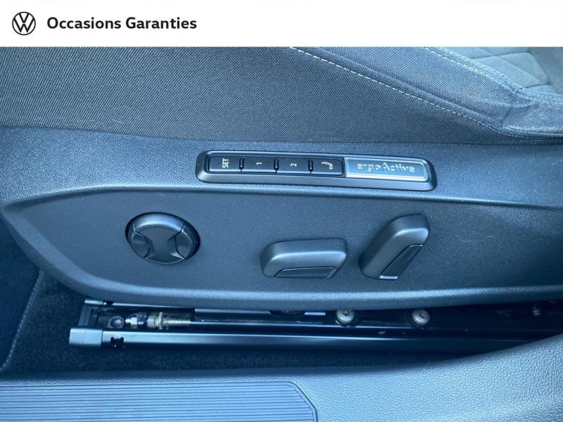 Voitures occasions VOLKSWAGEN GOLF Style Rezé