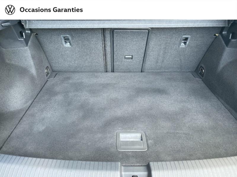 Voitures occasions VOLKSWAGEN T-ROC R-Line Rezé