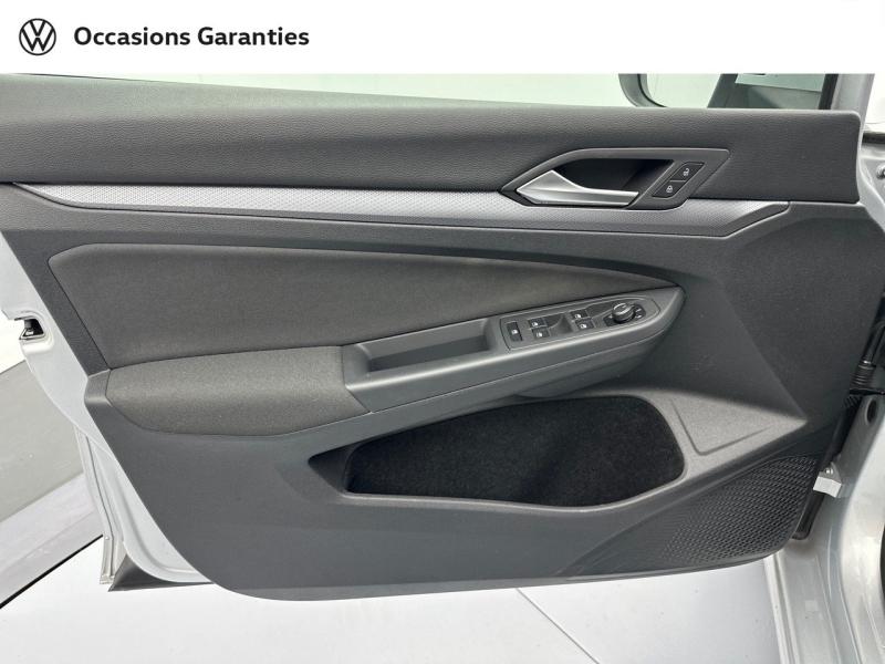 Voitures occasions VOLKSWAGEN GOLF Life 1st Rezé