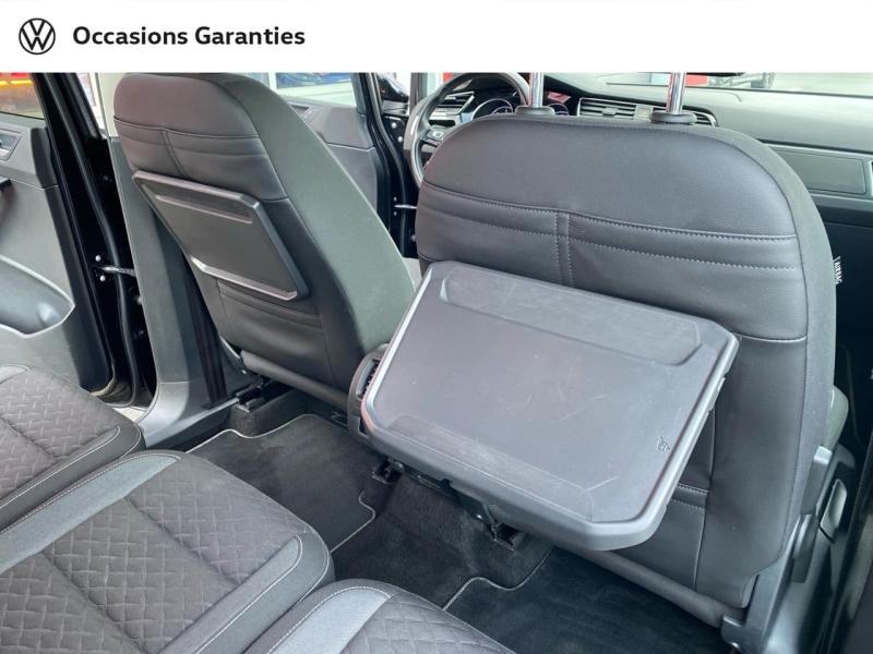 Voitures occasions VOLKSWAGEN TOURAN Connect Rezé
