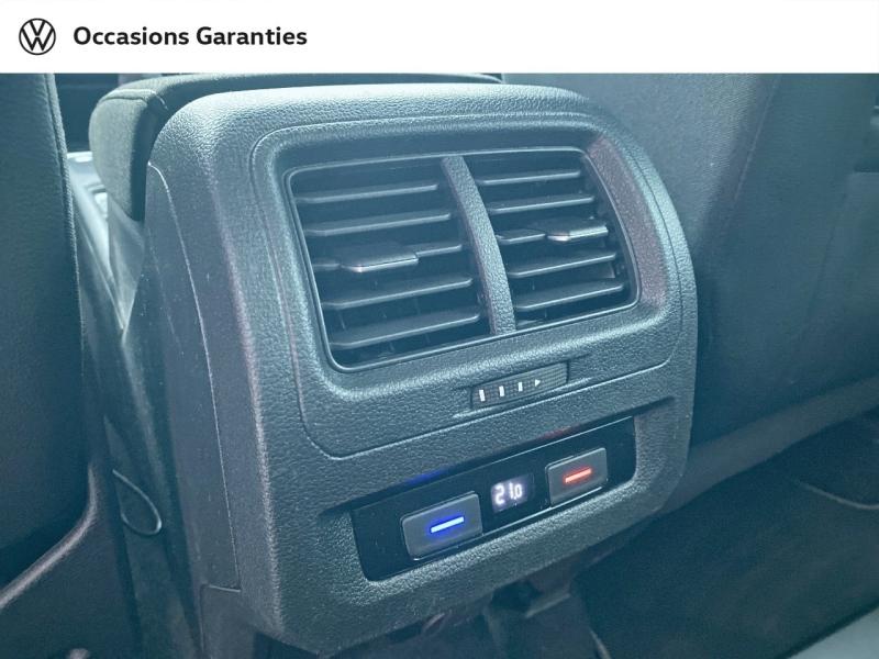Voitures occasions VOLKSWAGEN TOURAN Connect Rezé