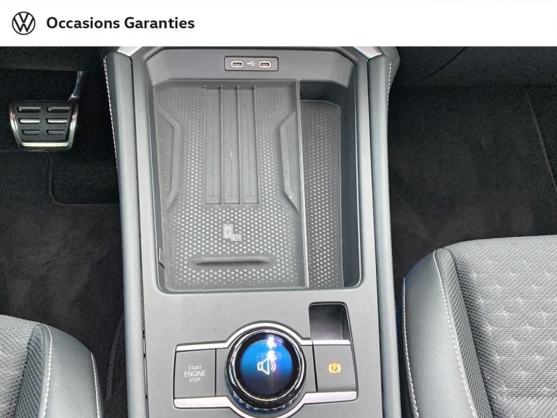 Voitures occasions VOLKSWAGEN T-ROC R-Line Rezé