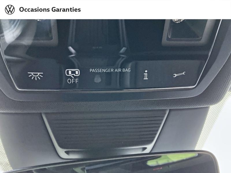 Voitures occasions VOLKSWAGEN T-ROC R-Line Rezé