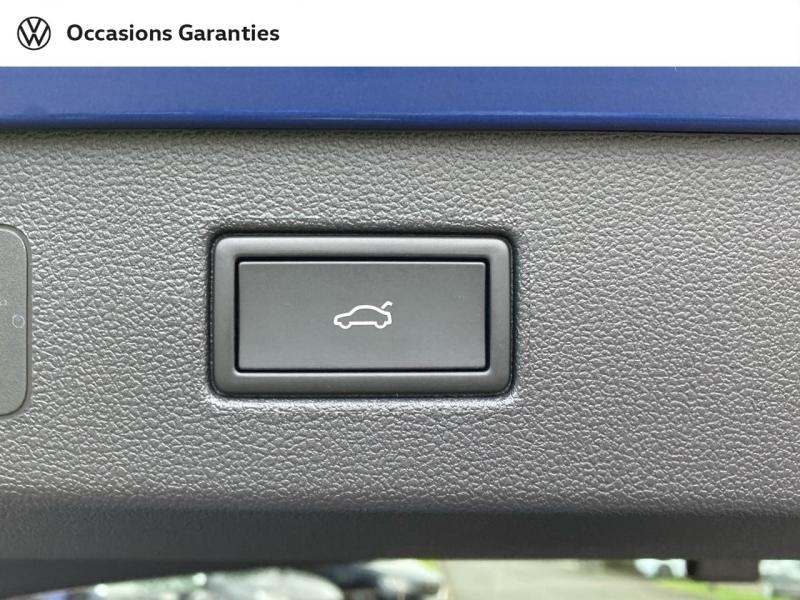 Voitures occasions VOLKSWAGEN T-ROC R-Line Rezé