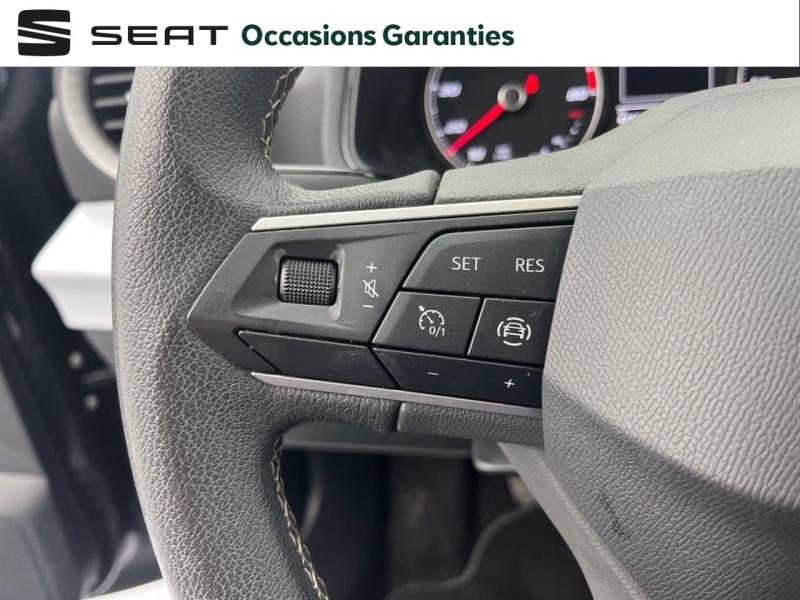 Voitures occasions SEAT IBIZA Urban Rezé