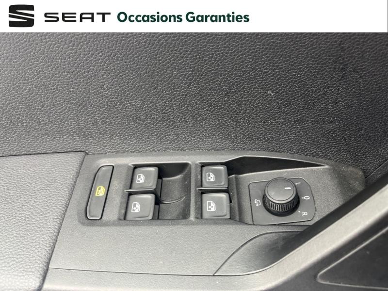 Voitures occasions SEAT IBIZA Urban Rezé