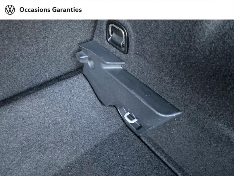 Voitures occasions VOLKSWAGEN T-ROC Active Rezé