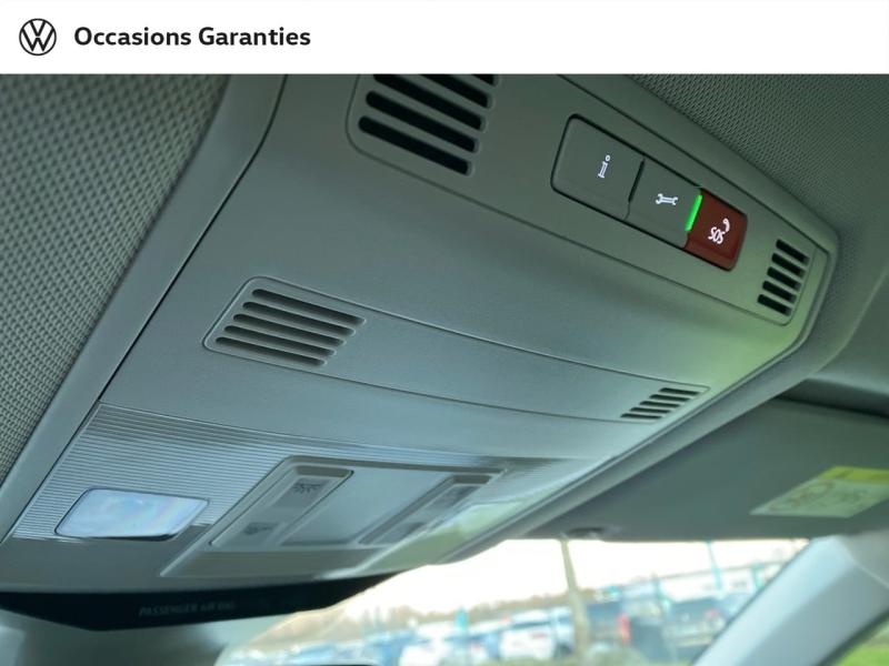 Voitures occasions VOLKSWAGEN T-ROC Active Rezé