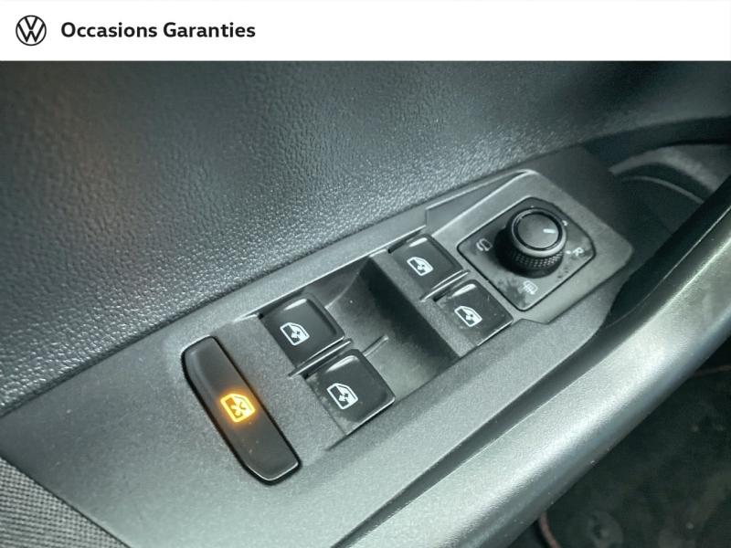 Voitures occasions VOLKSWAGEN POLO Connect Rezé