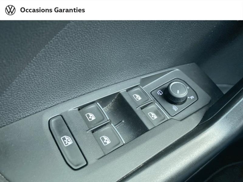Voitures occasions VOLKSWAGEN T-CROSS Active Rezé