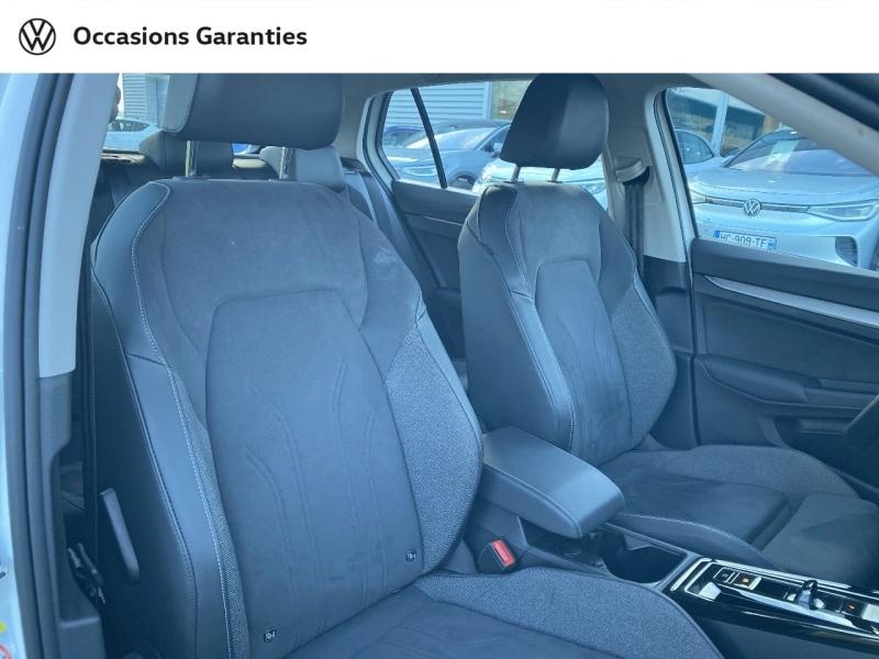 Voitures occasions VOLKSWAGEN GOLF Style Rezé