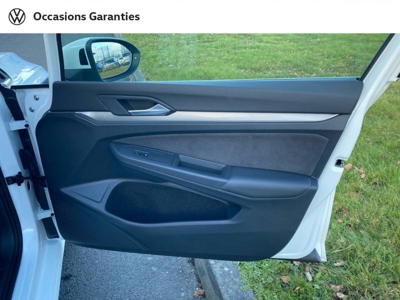 Voitures occasions VOLKSWAGEN GOLF Style Rezé