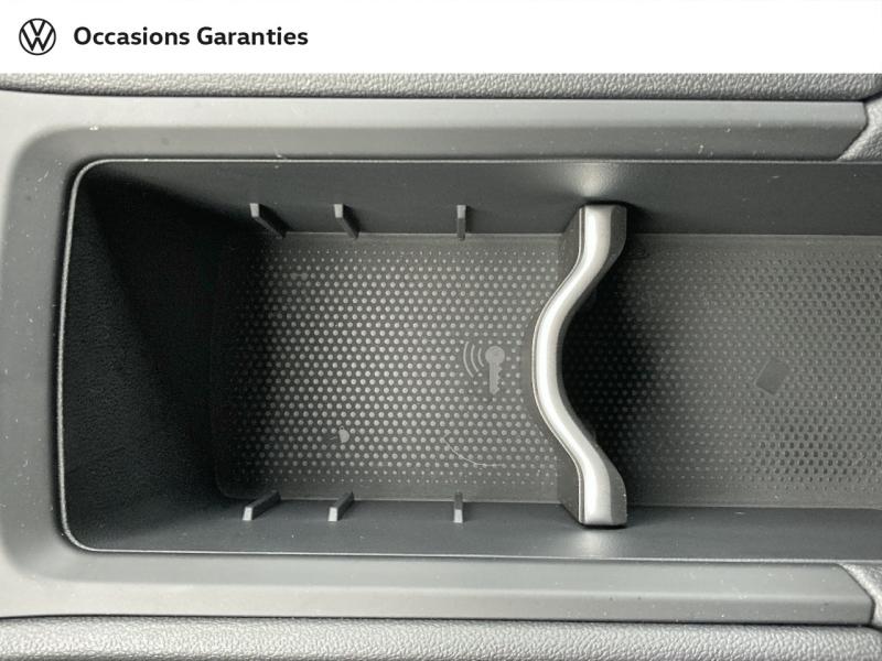 Voitures occasions VOLKSWAGEN T-ROC Base Rezé