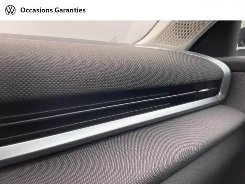 Voitures occasions VOLKSWAGEN T-ROC Base Rezé