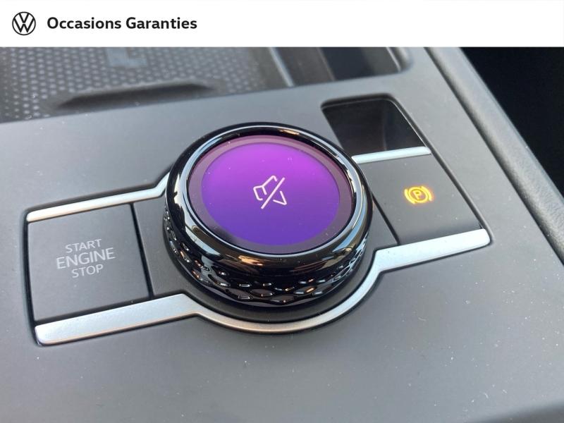 Voitures occasions VOLKSWAGEN T-ROC Style Rezé