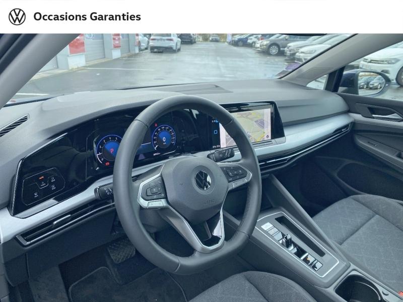 Voitures occasions VOLKSWAGEN GOLF Life Business Rezé