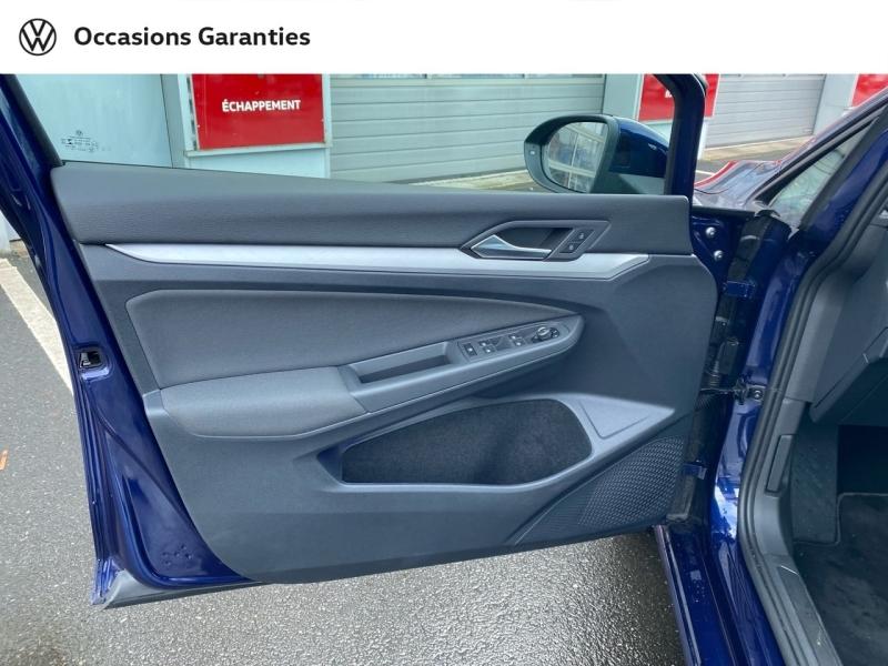 Voitures occasions VOLKSWAGEN GOLF Life Business Rezé