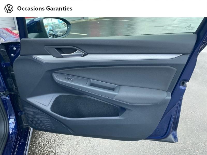 Voitures occasions VOLKSWAGEN GOLF Life Business Rezé