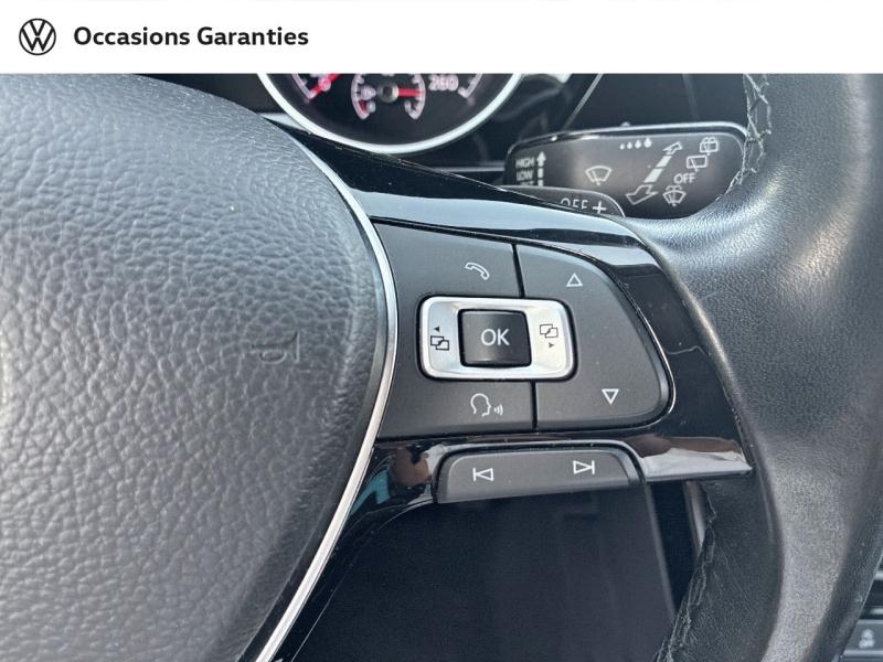 Voitures occasions VOLKSWAGEN TOURAN Carat Rezé