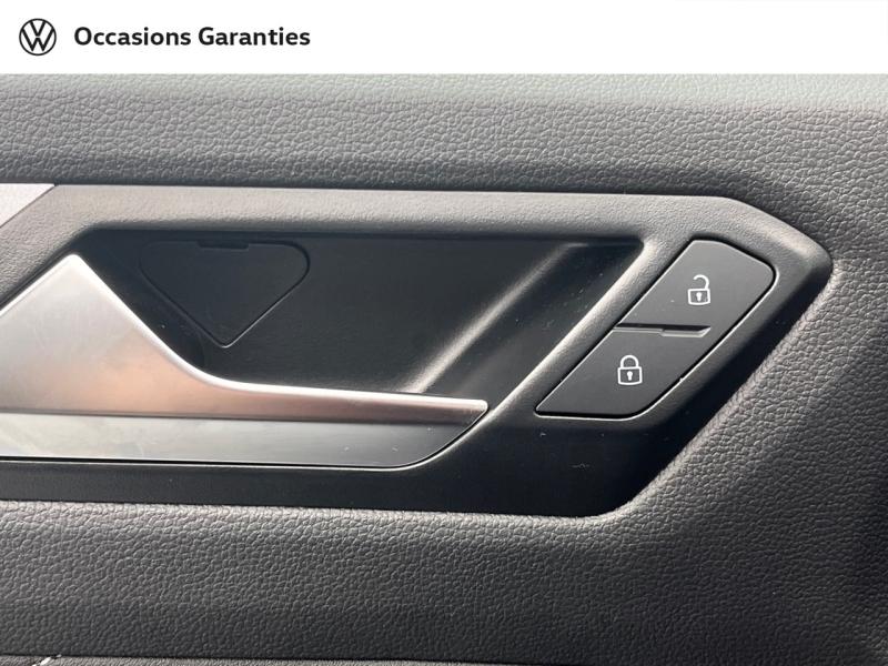 Voitures occasions VOLKSWAGEN T-ROC Style Rezé