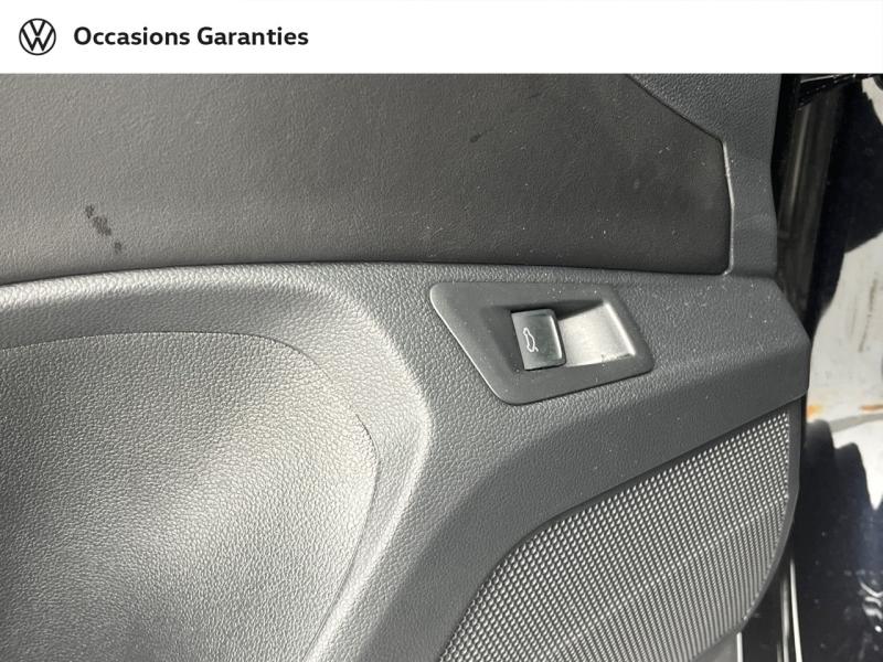 Voitures occasions VOLKSWAGEN T-ROC Style Rezé