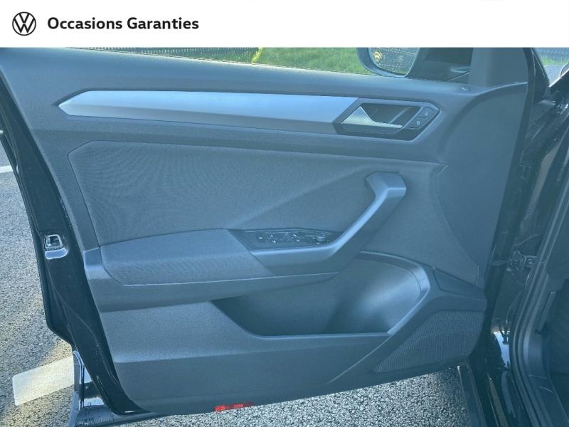 Voitures occasions VOLKSWAGEN T-ROC Life Plus Rezé