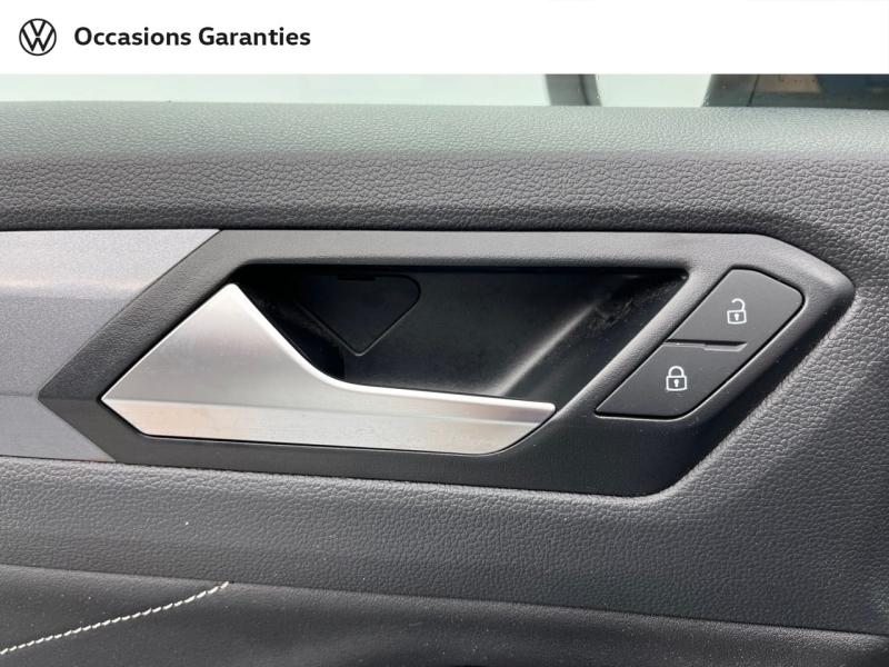 Voitures occasions VOLKSWAGEN T-ROC Style Rezé