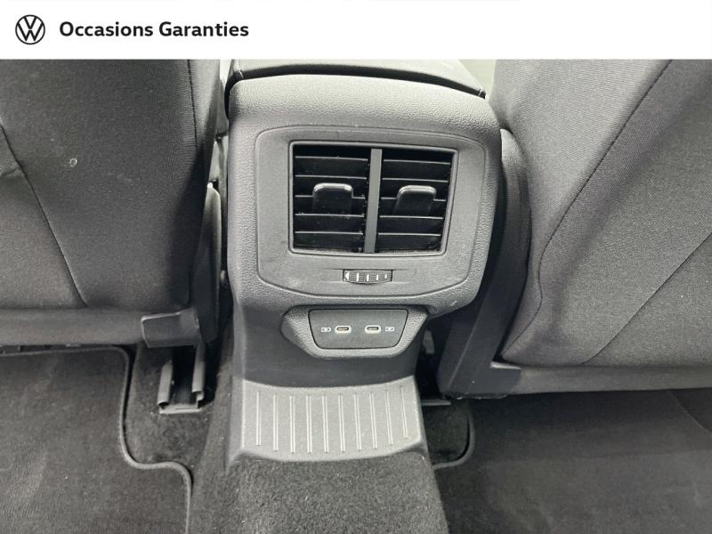 Voitures occasions VOLKSWAGEN T-ROC Style Rezé