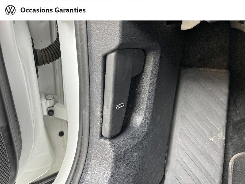 Voitures occasions VOLKSWAGEN T-ROC Carat Exclusive Rezé