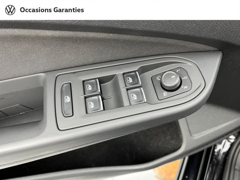 Voitures occasions VOLKSWAGEN GOLF Active Rezé