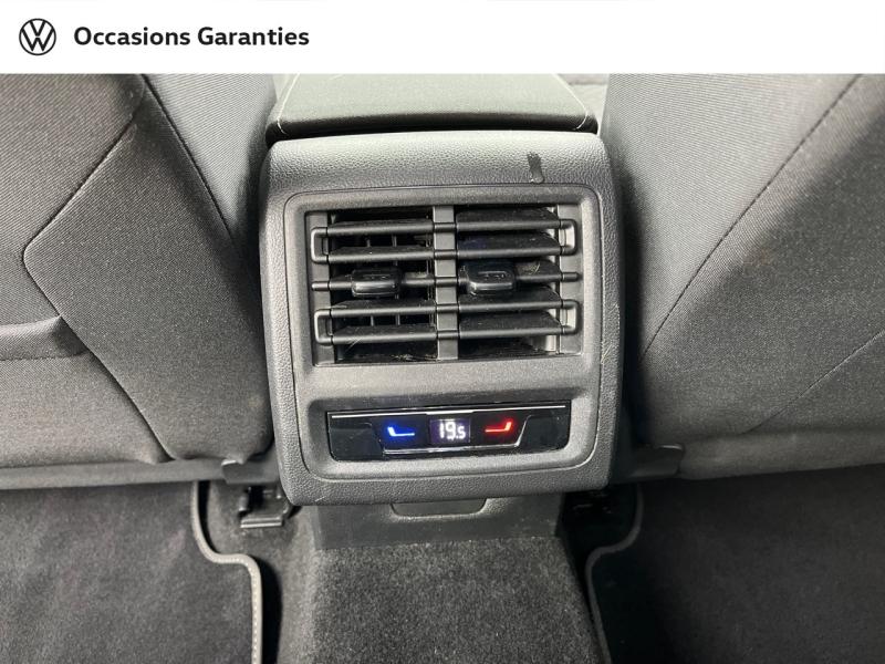 Voitures occasions VOLKSWAGEN GOLF Active Rezé