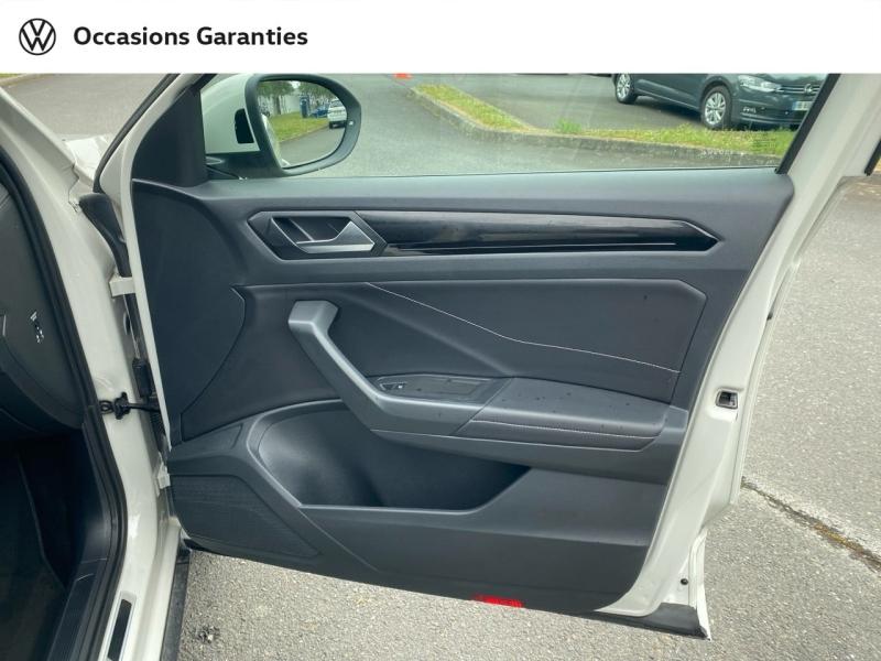 Voitures occasions VOLKSWAGEN T-ROC R-Line Rezé