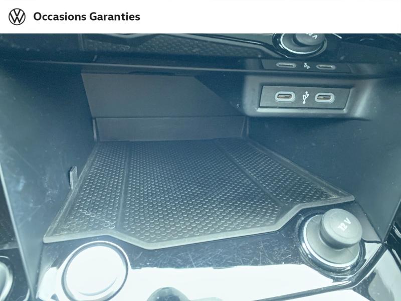Voitures occasions VOLKSWAGEN T-ROC R-Line Rezé
