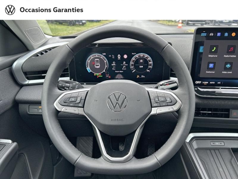 Voitures occasions VOLKSWAGEN T-ROC Life Rezé