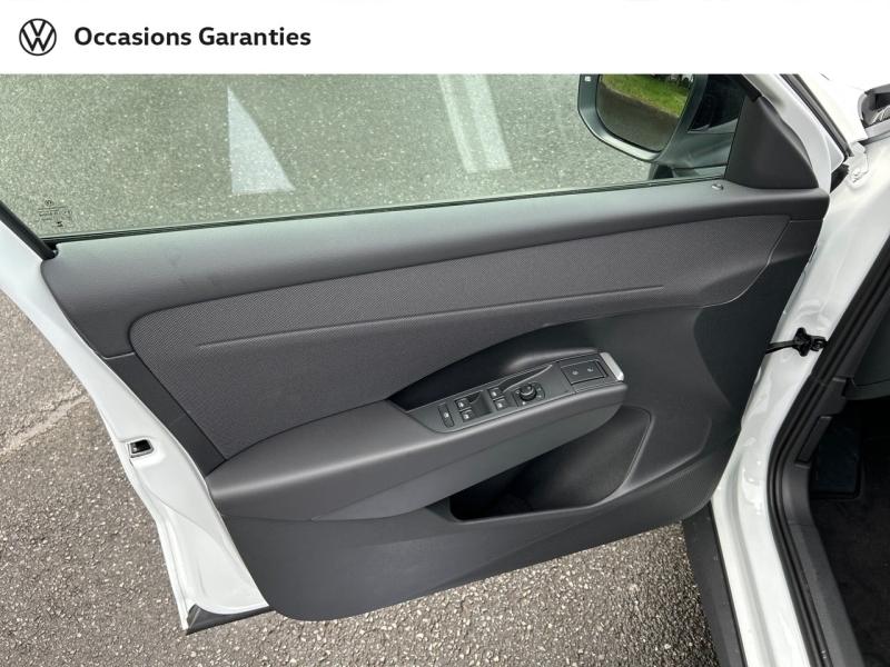Voitures occasions VOLKSWAGEN T-ROC Life Rezé