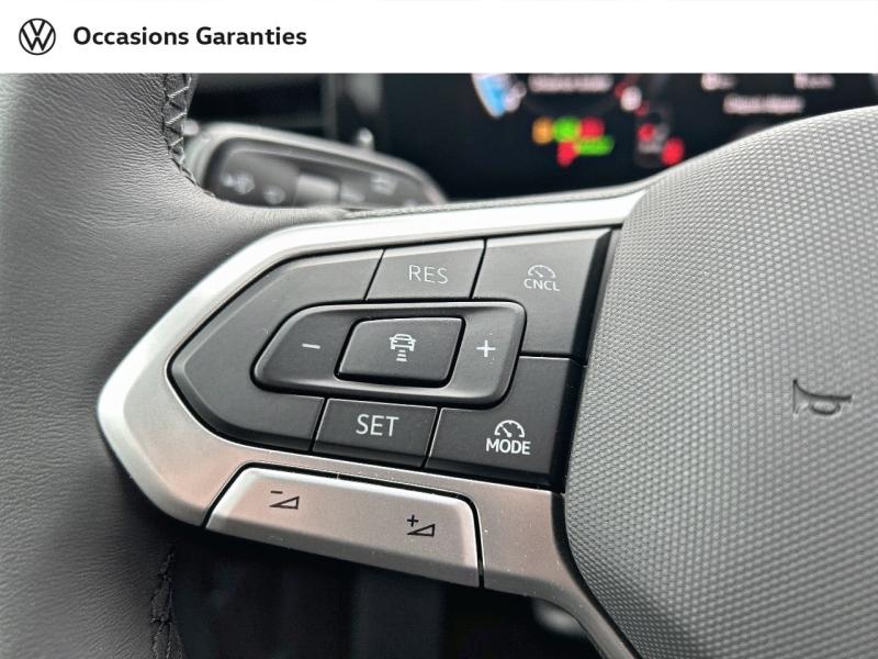 Voitures occasions VOLKSWAGEN T-ROC Life Rezé