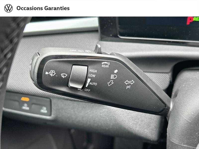 Voitures occasions VOLKSWAGEN T-ROC Life Rezé
