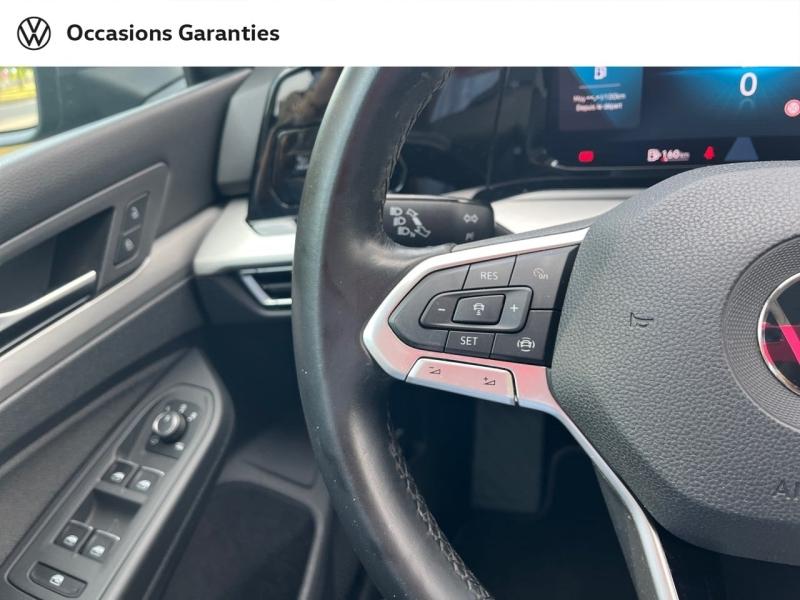 Voitures occasions VOLKSWAGEN GOLF Life 1st Rezé