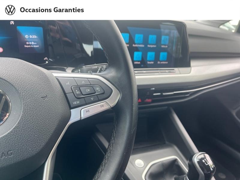 Voitures occasions VOLKSWAGEN GOLF Life 1st Rezé