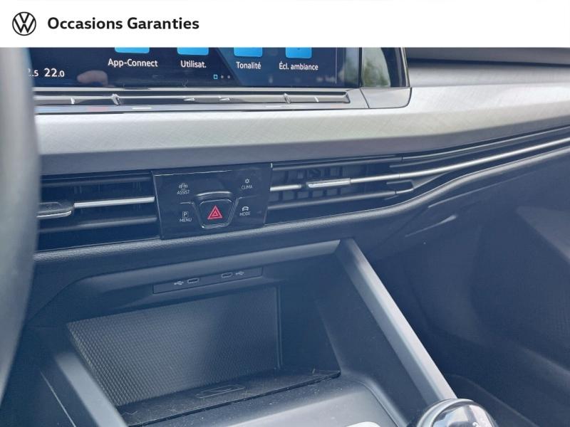 Voitures occasions VOLKSWAGEN GOLF Life 1st Rezé