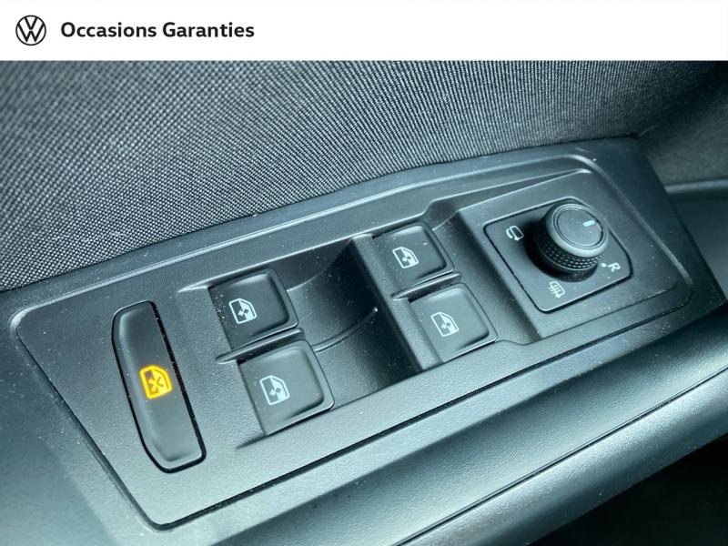 Voitures occasions VOLKSWAGEN T-ROC Life Plus Rezé