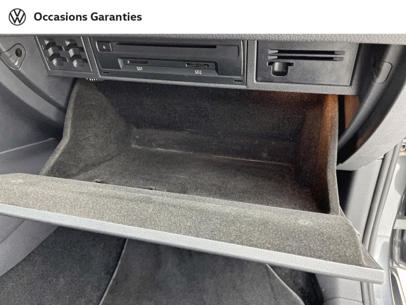 Voitures occasions VOLKSWAGEN GOLF Confortline Rezé