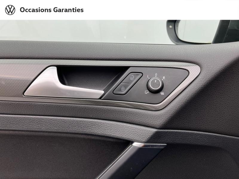 Voitures occasions VOLKSWAGEN GOLF Confortline Rezé