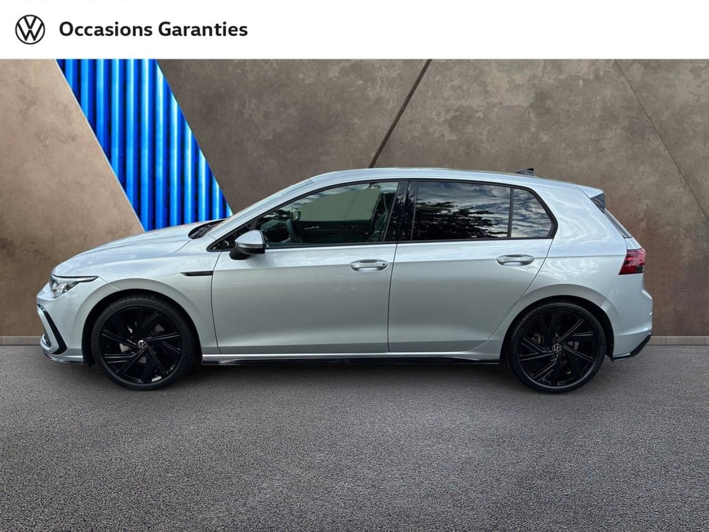 Voitures occasions VOLKSWAGEN GOLF R-Line Rezé